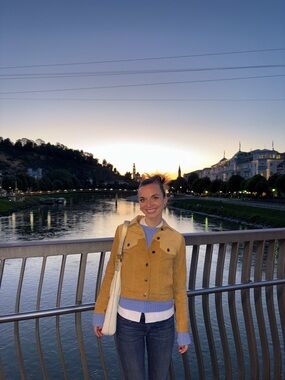 Meet your Posher, Brenna